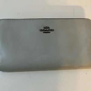 COACH SLIM WALLET SMOOTH CALF LEATHER GRAY WITH BLACK HARDWARE
